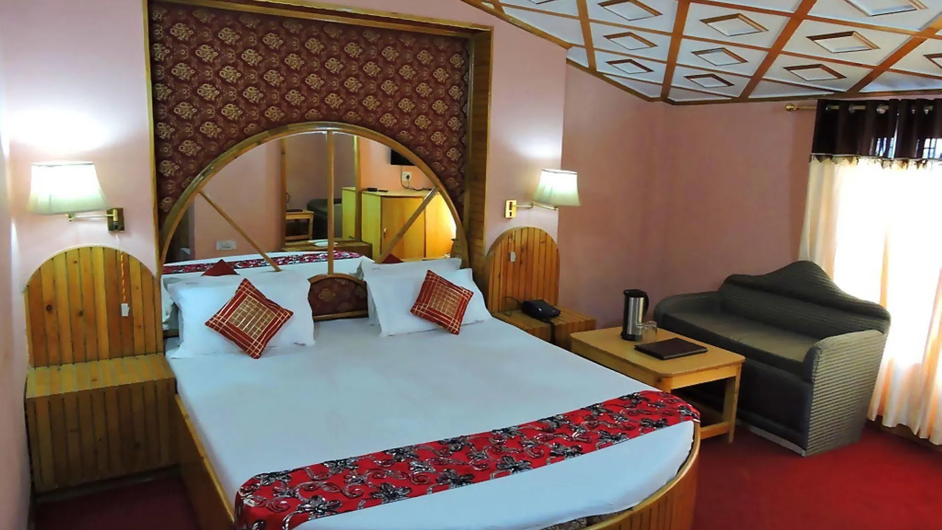 **  Hotel Chaman Palace Šimla Indie